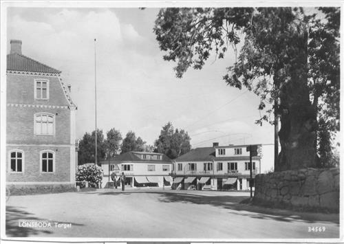 76. Mot Torget och Eskilstunaboden ca 1955